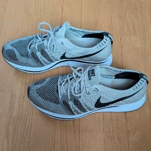 Nike Black and Gray Knit Running Shoes